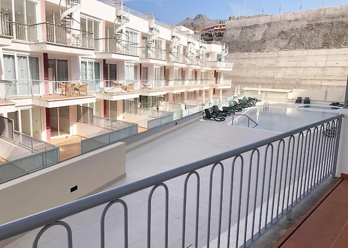 Edit Con Piscina Y Garaje En El Poseidon