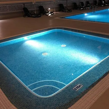 Edit Con Piscina Y Garaje En El Poseidon Puerto de Santiago (Tenerife)