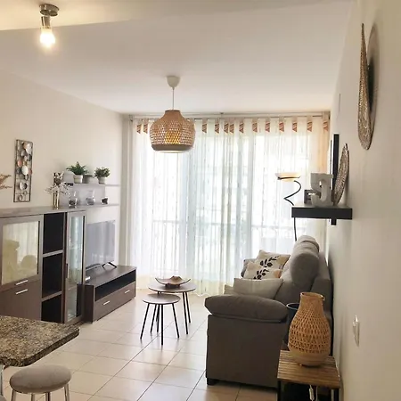 Edit Con Piscina Y Garaje En El Poseidon Puerto de Santiago (Tenerife)