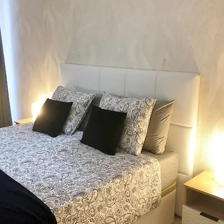 Apartmán Edit Con Piscina Y Garaje En El Poseidon Puerto de Santiago (Tenerife)
