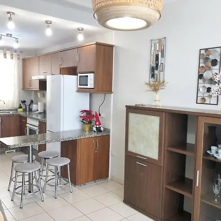 Apartmán Edit Con Piscina Y Garaje En El Poseidon Puerto de Santiago (Tenerife)